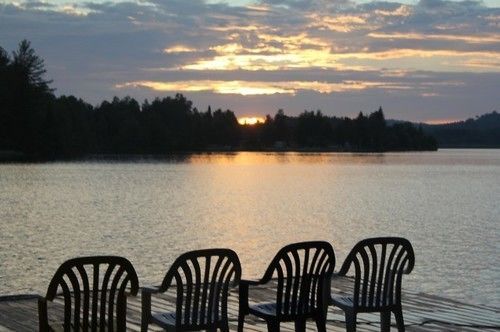 Algonquin'S Edge Resort Madawaska Εξωτερικό φωτογραφία